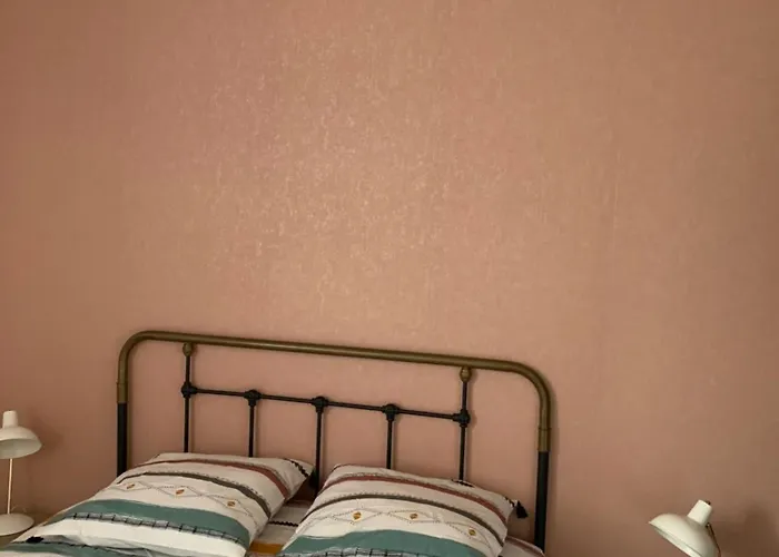 Le Mirondel 펜션 Raillicourt